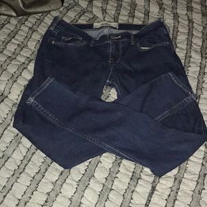 Hollister skinny size 5r
